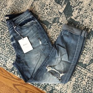 🆕VICI KanCan Distressed Girlfriend Jeans Size 28